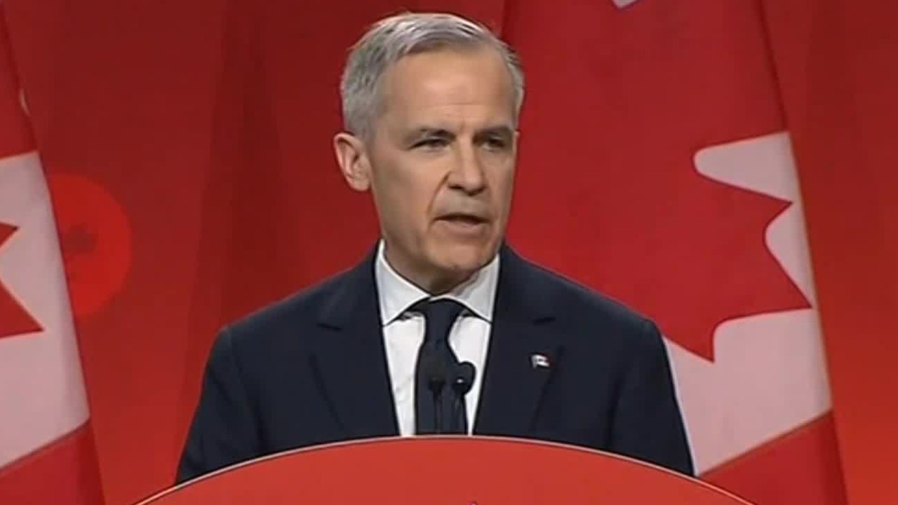 特朗普做法物极必反，加拿大寻找新相处之道，卡尼成全球各国“抗美表率”