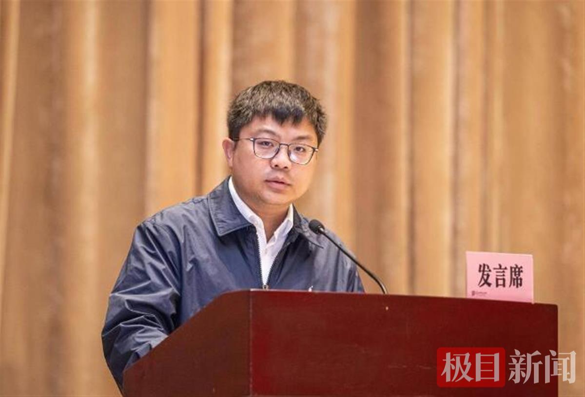 尊龙凯时官网|梦泽罗拉|武汉这场大会上民营企业家直呼“干劲更