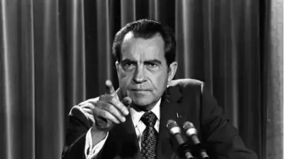 “将越南战争越南化”，尼克松求助基辛格，如何让美国走出越战泥滩？