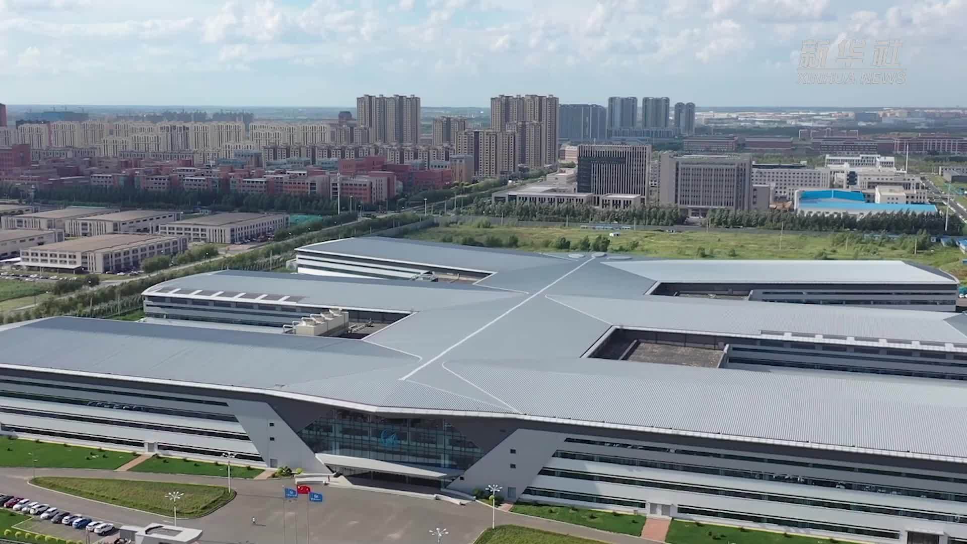 全国劳动模范张雷：以自主创新点亮“太空之眼”