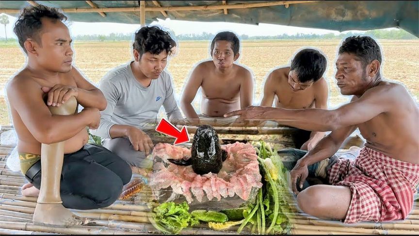 东南亚人吃黑鱼鱼生，横县人见了也要刮目相看，太生猛了