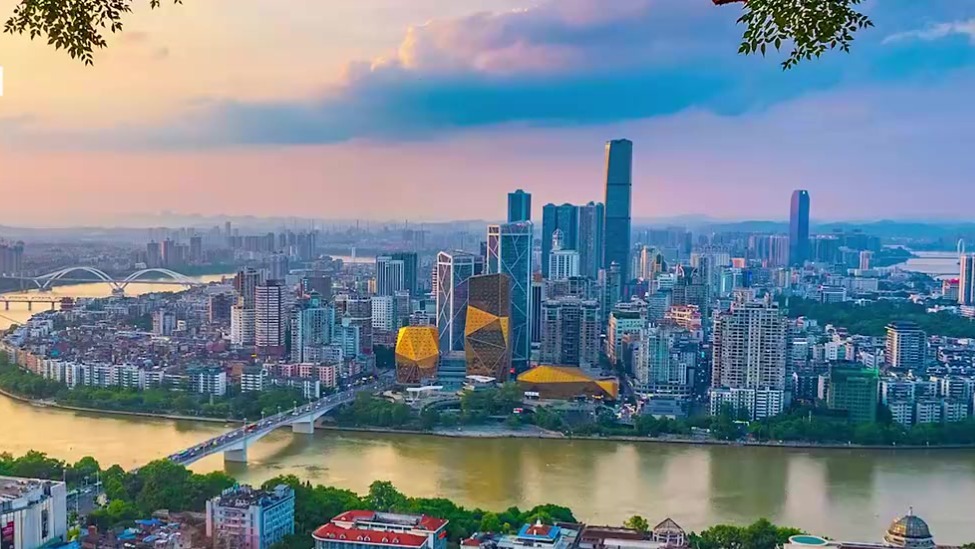 五一假期县域酒店消费升级，游客：有酒店一晚从300元涨至1600元