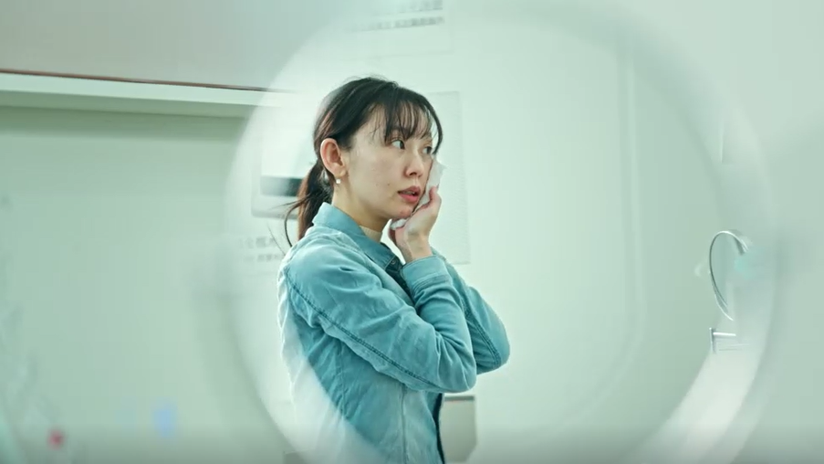 卡萨帝水晶胆热水器 · 桃花水:28天养出blingbling水润桃花肌