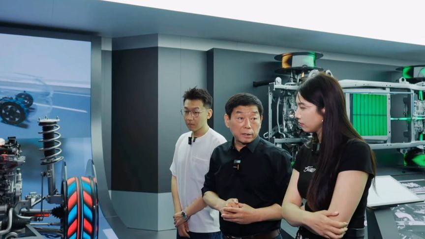 Hi4解决了传统混动车型吸能空间不足，以及NVH噪音大的问题