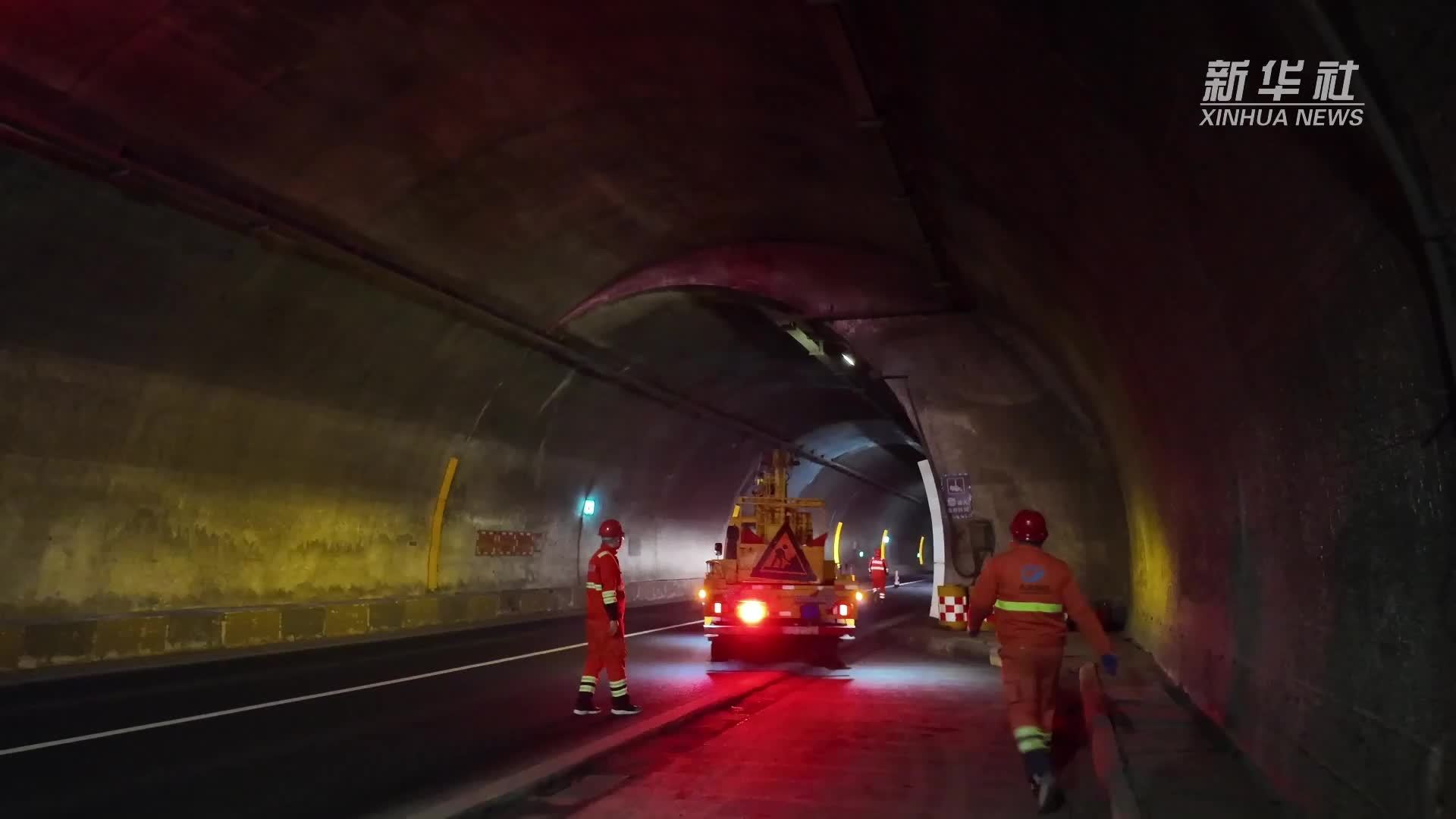 微视频｜山林里的“守隧人”