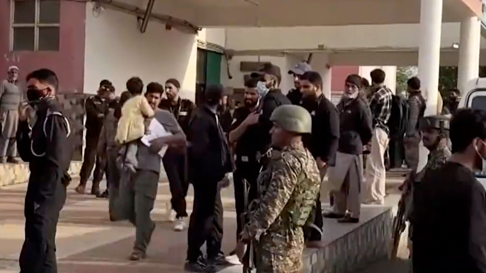 印巴再次发生交火，2国准备出手调解，名单公开，特朗普按兵不动