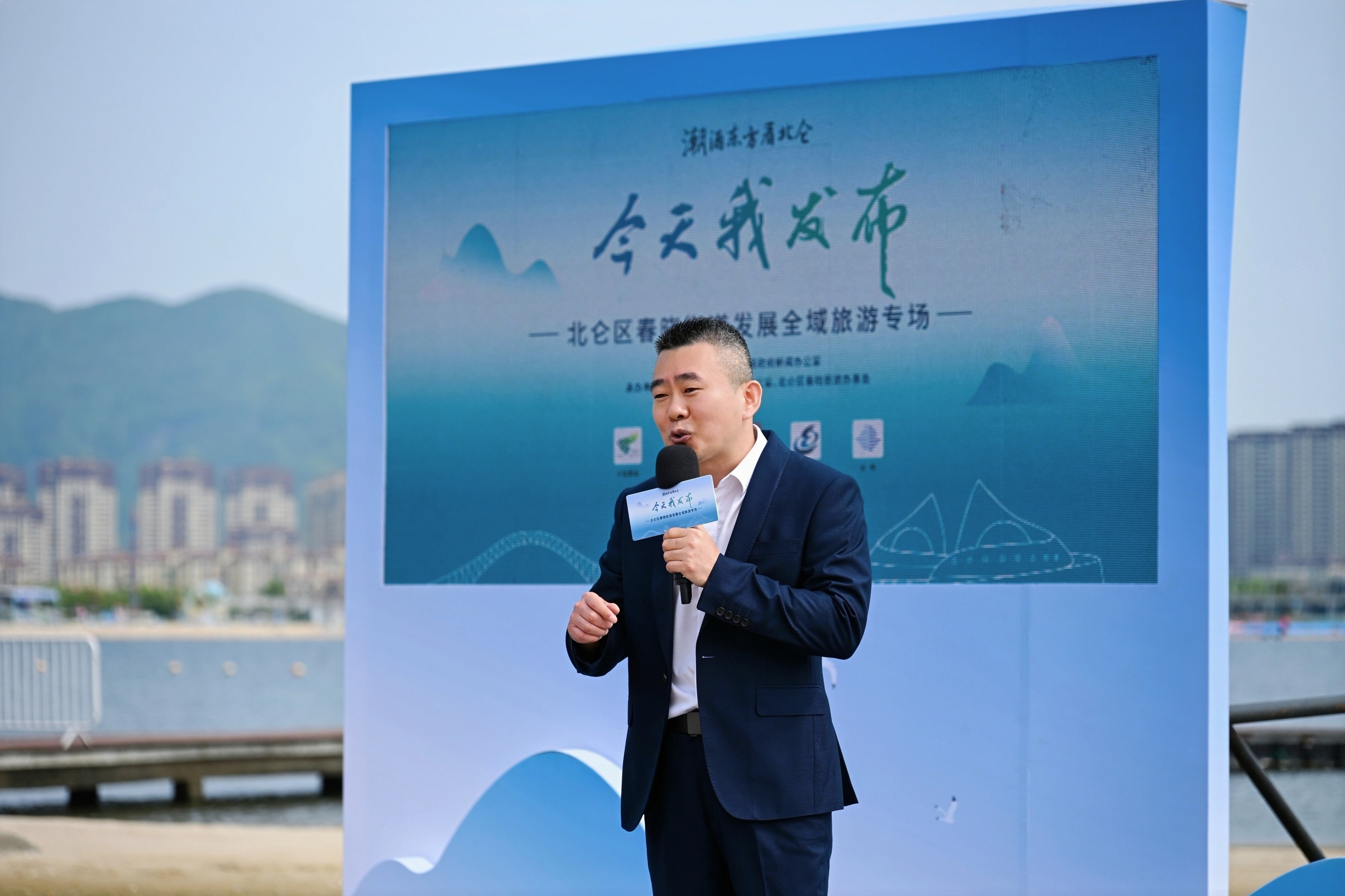 土豆IP卖向全国，帐篷营地年入千万！