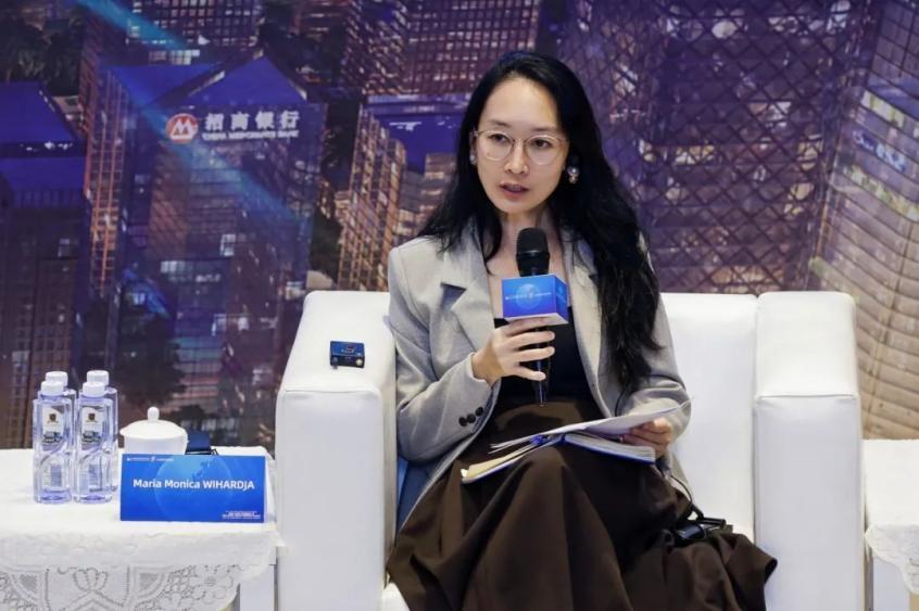 Maria Monica WIHARDJA作主题演讲