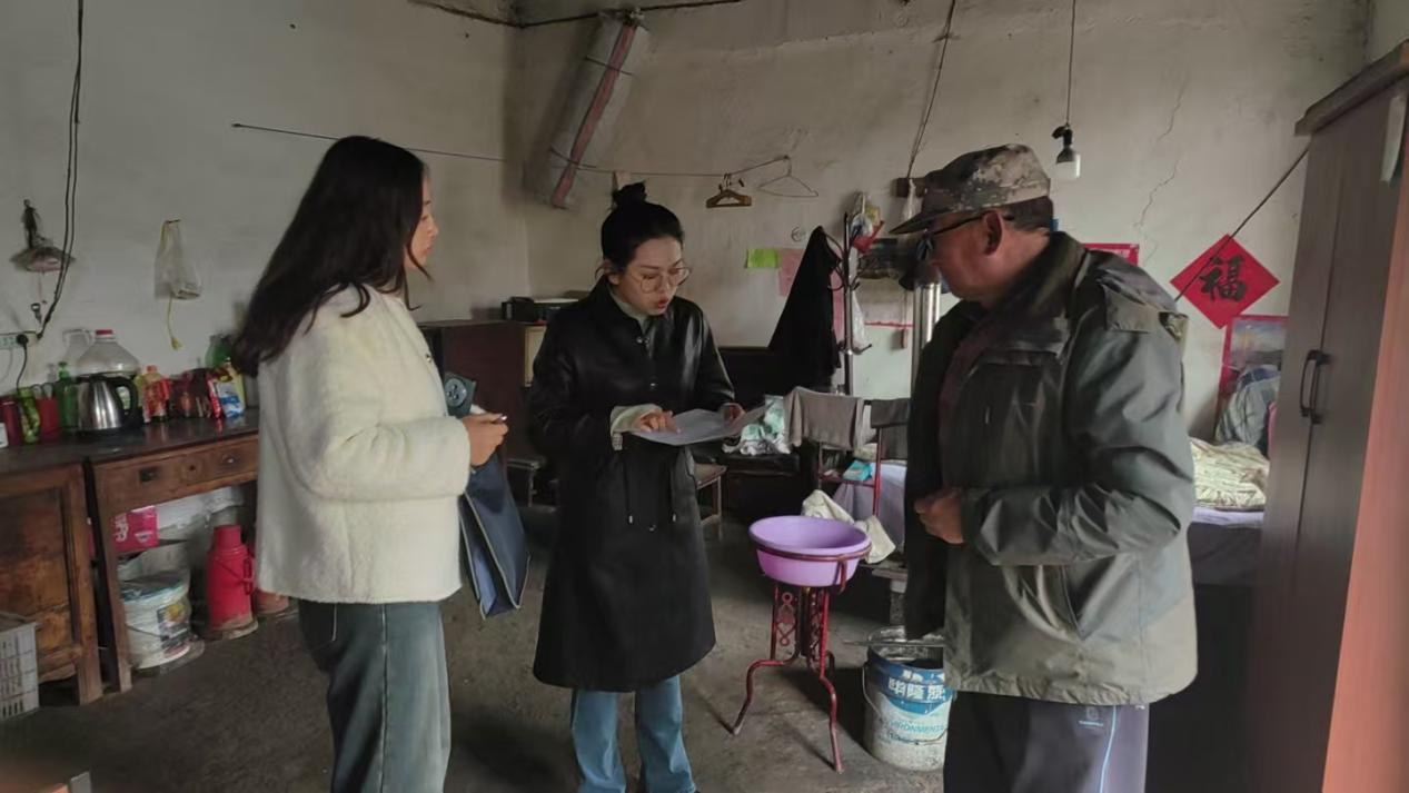 华亭“资”持居家适老化改造 银发族秒变夸夸团