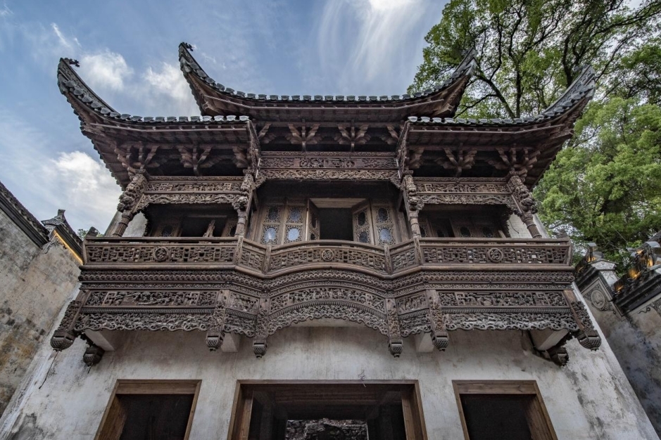 弦高古城·西湖荡街区“五一”试营业 婺源旅游再添“新名片”