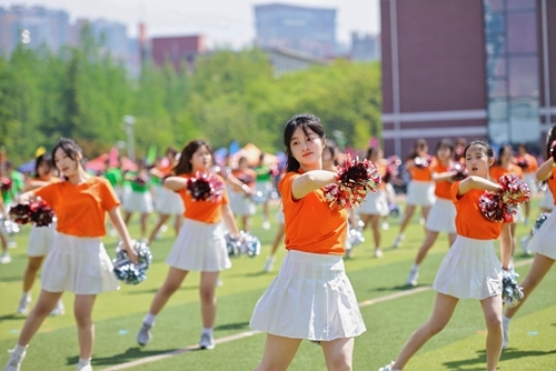 《青春畅想,逐梦启航》表演