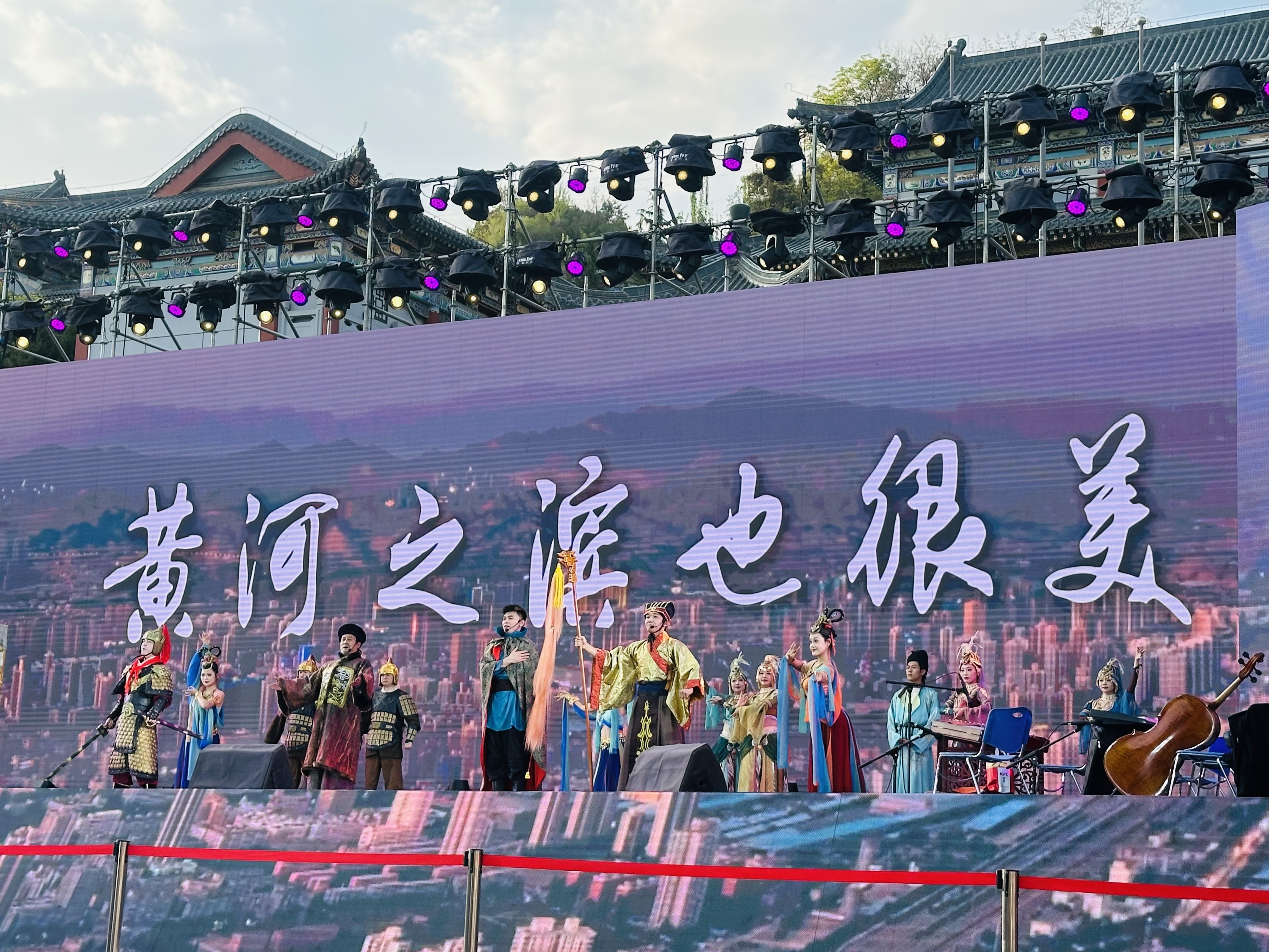 “穿越千年 梦幻金城”兰州沉浸式历史实景(40501913)-20250430115308.jpg