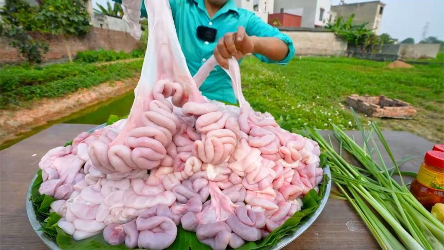 越南人怎么吃猪下水？猪生肠是什么？有我们广东做的好吃吗？