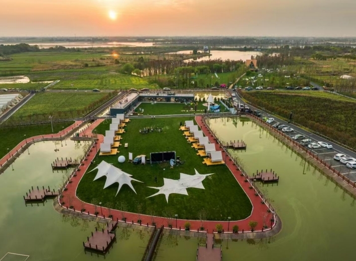 塔城露营基地。