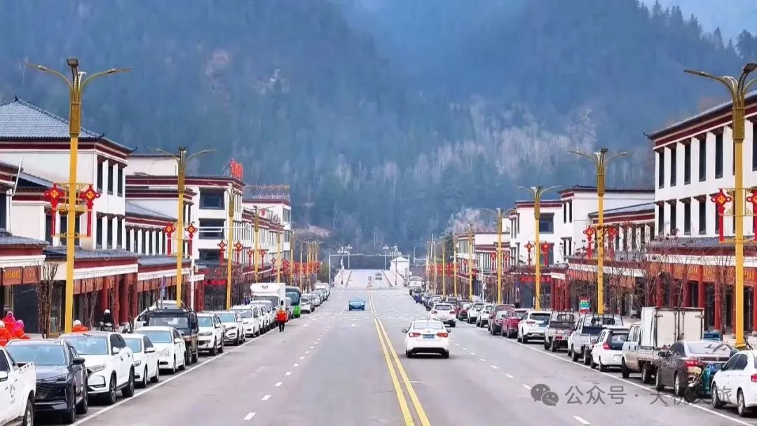 青藏之眼&middot;绿色天祝：尝藏乡美食　游天堂胜境