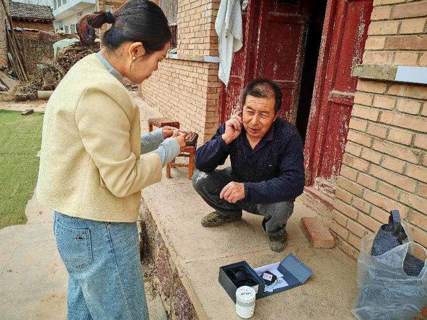 华亭“资”持居家适老化改造 银发族秒变夸夸团