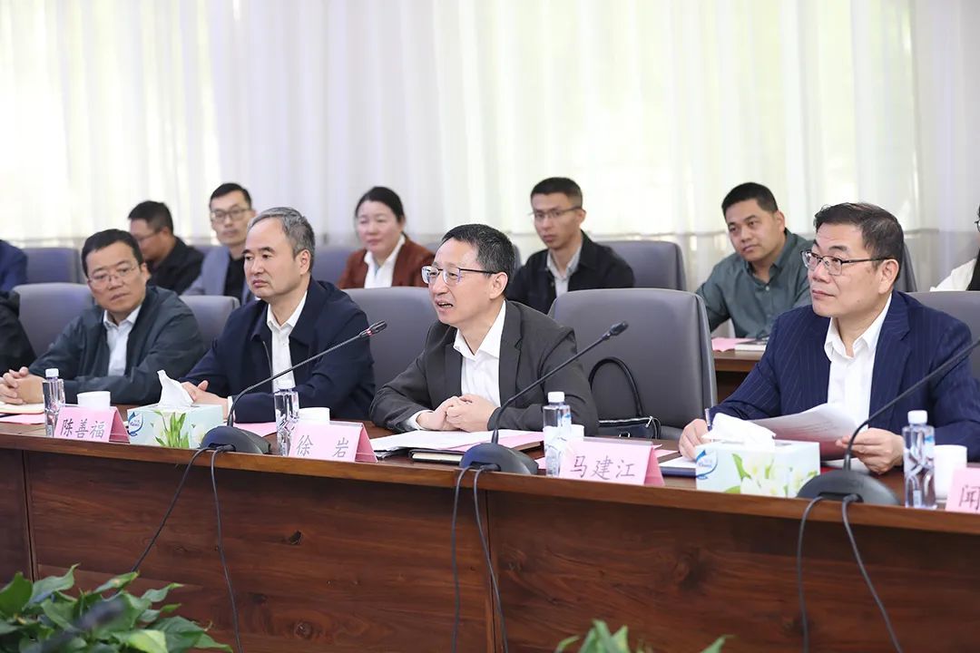 宁波-中国科学院上海光机所科技合作交流洽谈会举行