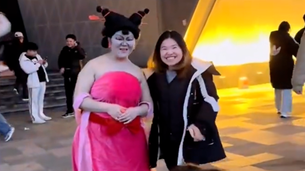 扮石矶娘娘遭辱骂女子宣布退圈