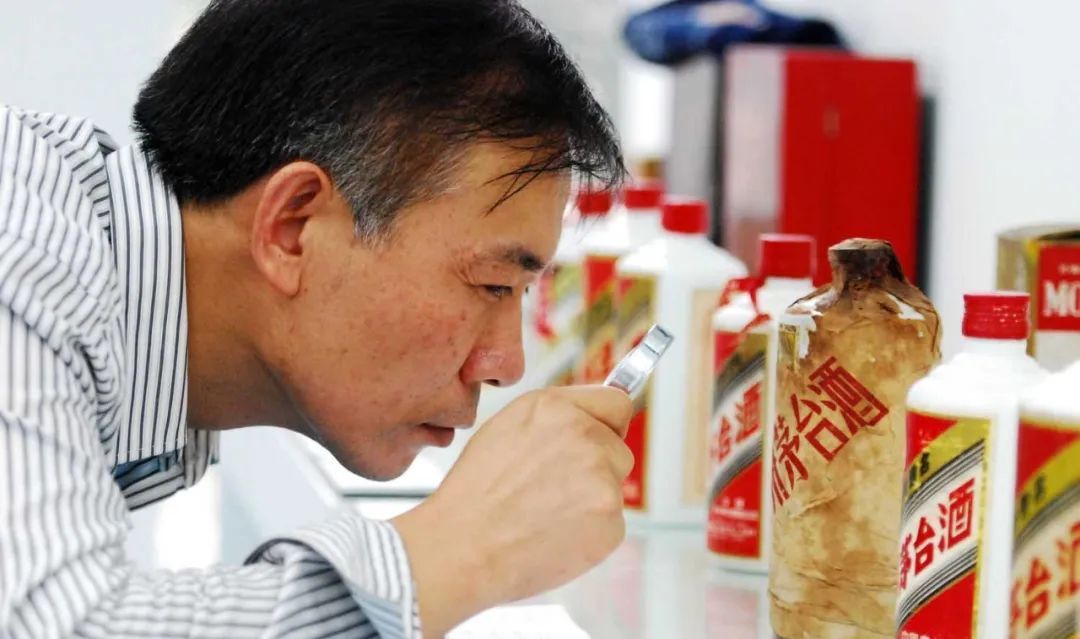 飞天茅台跌破2000元,谁喜,谁忧?
