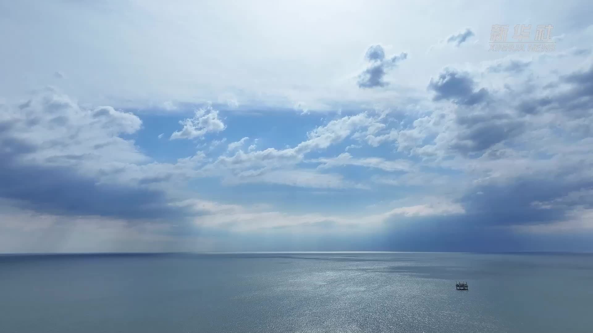 千城胜景丨河北秦皇岛：海天一色 浪卷云舒