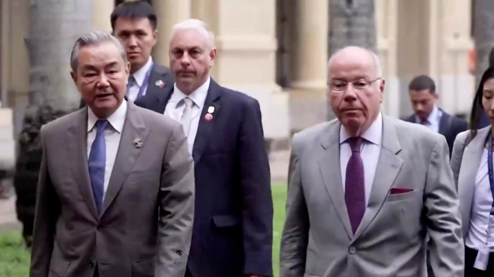 中美战场扩大，印度站上对立面，金砖出现分歧，声明一字未提美国