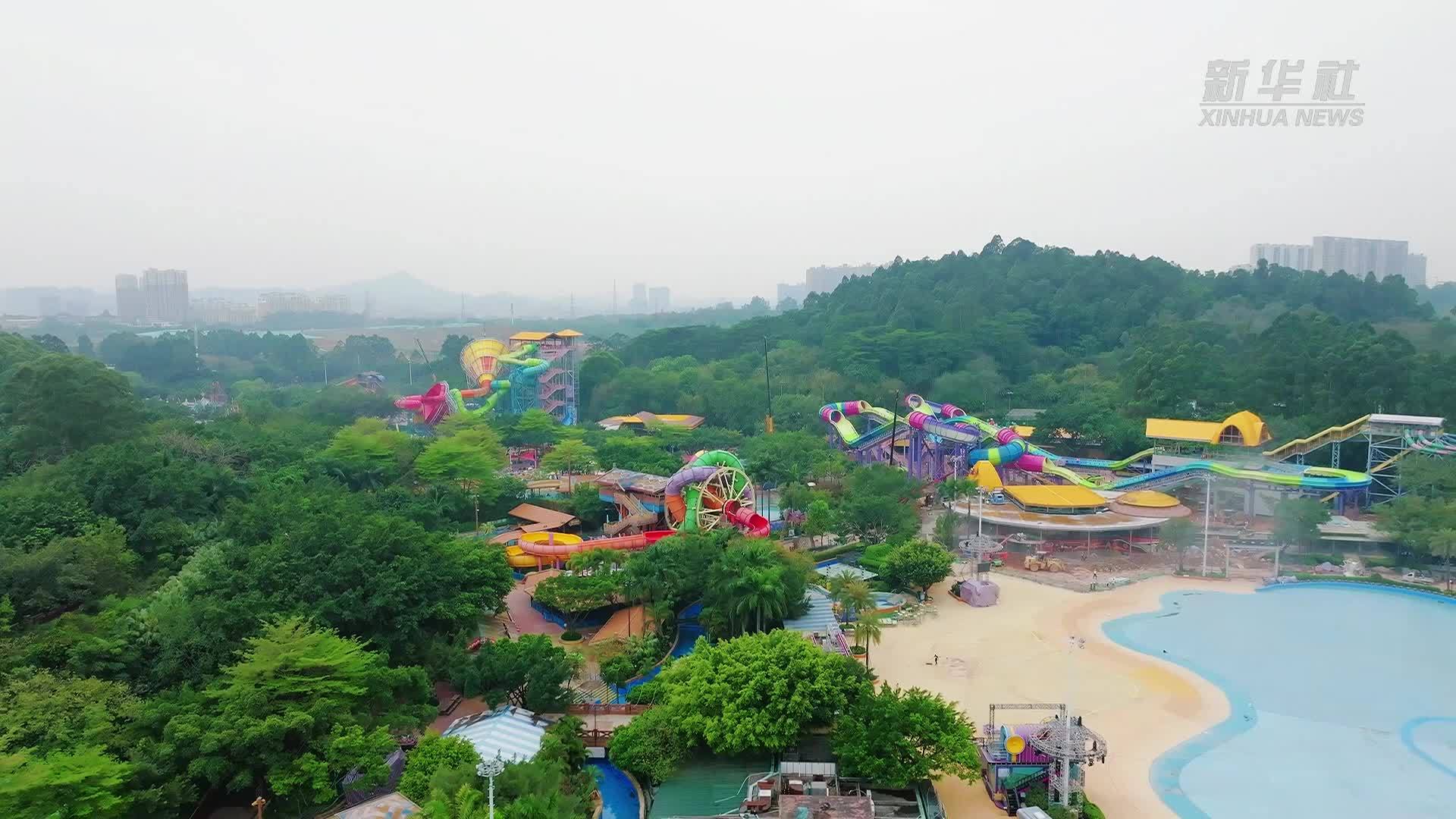 广州长隆水上乐园开启夏日玩水季