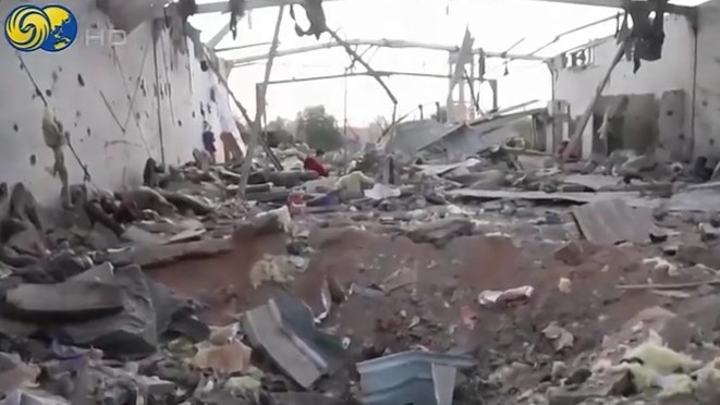 美军空袭也门一拘留中心，致68人死亡