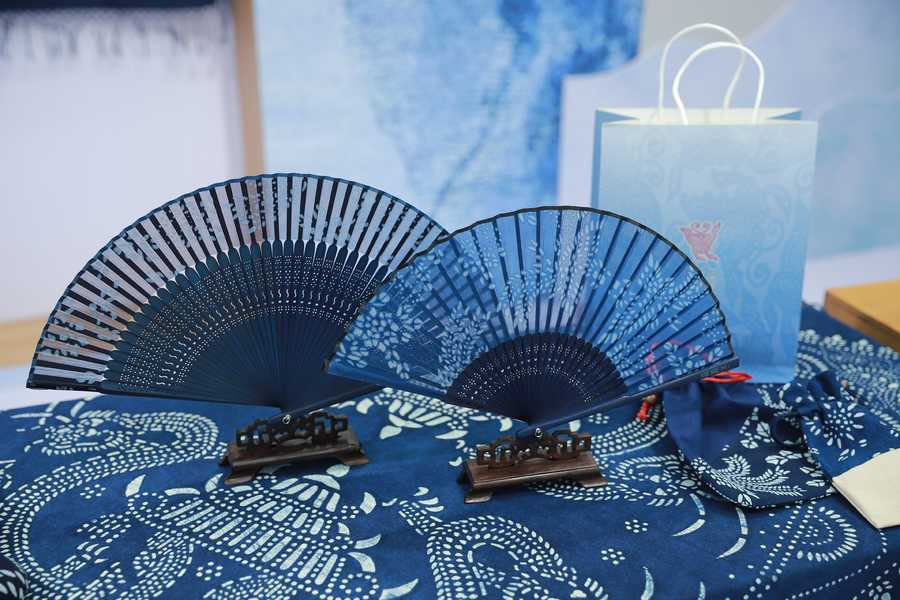 藍印花布印染產品展示