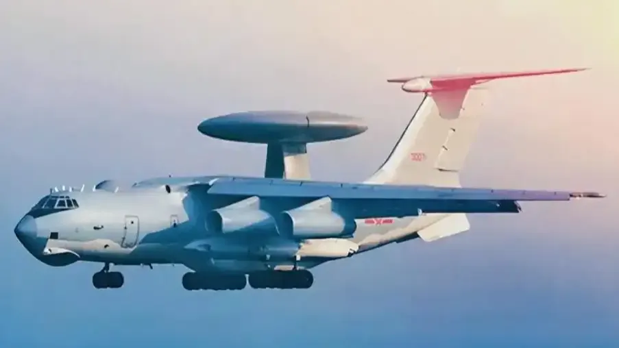 美媒：解放军空警700入役，多重远端探测力提升，可反制美B-21隐形轰炸机