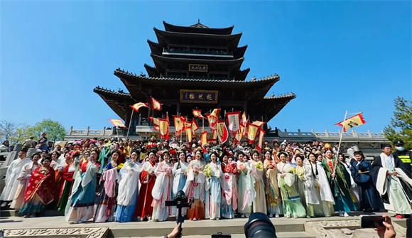 济南消费市场的春日图景(图3)