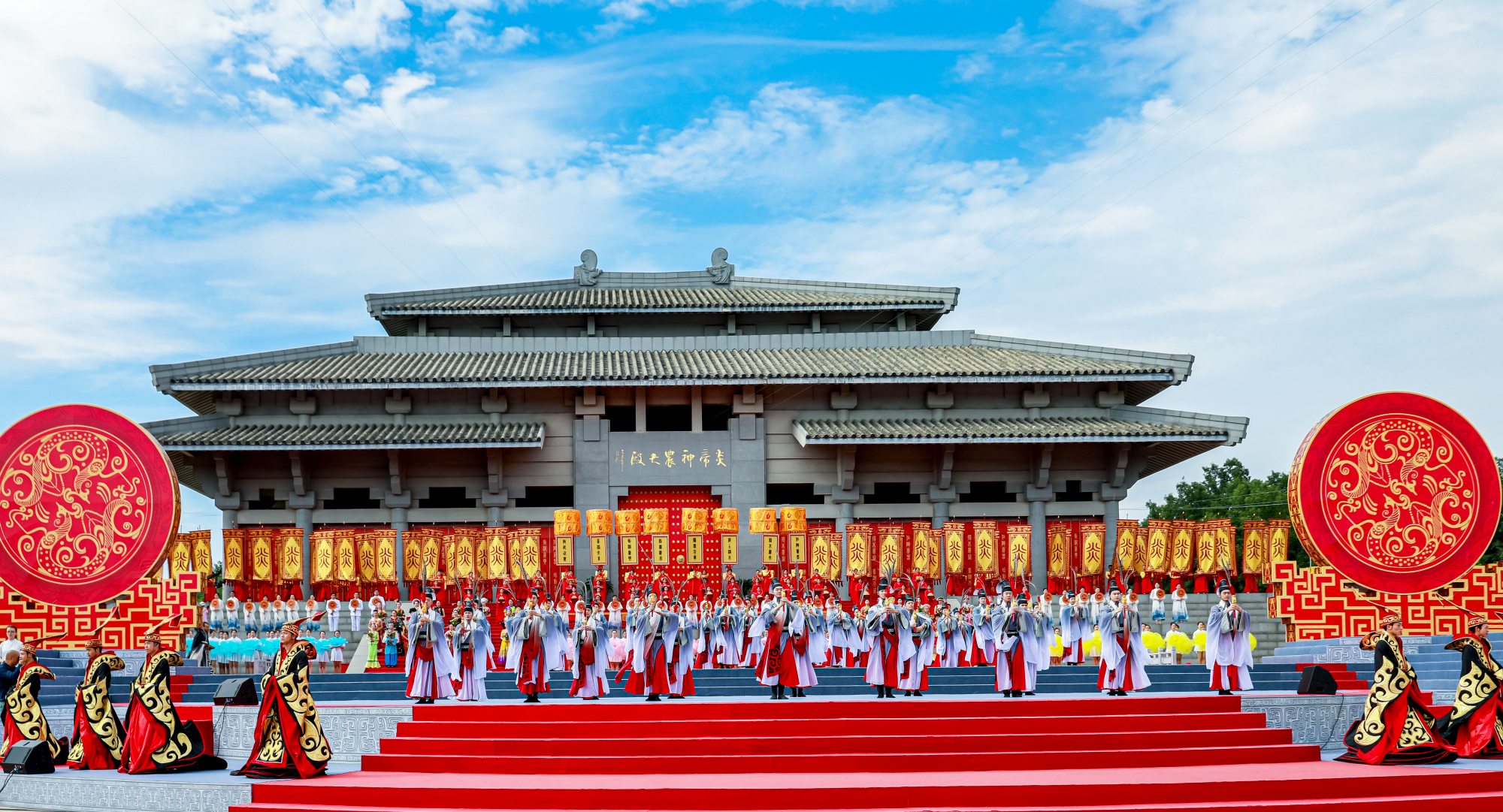 炎帝故里(韩起璞 摄)