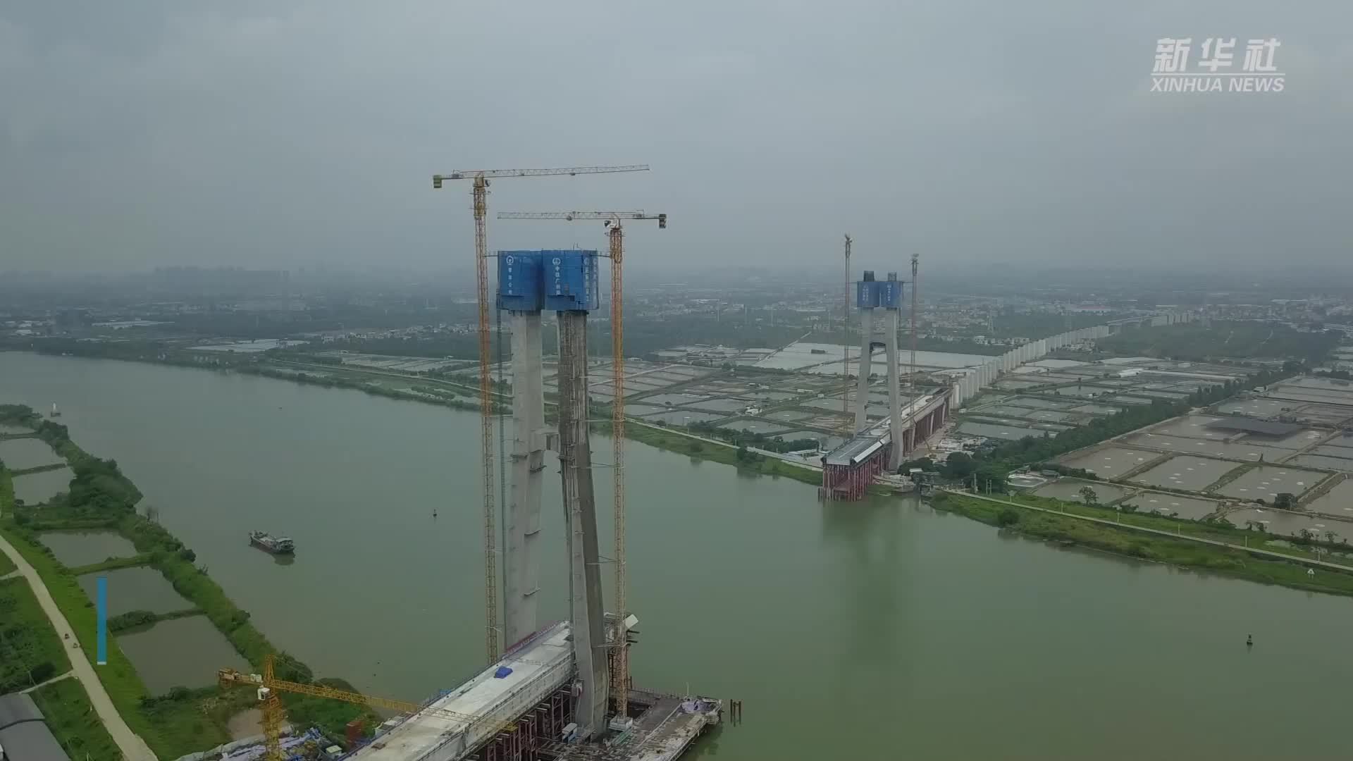 深江铁路全线首个桥梁主塔成功封顶