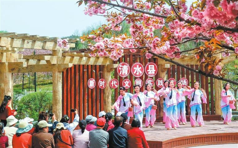 惠民演出丰富群众文化生活　新甘肃·甘肃日报通讯员　唐囡囡