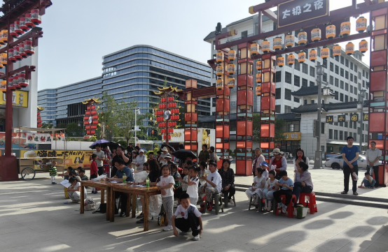 武当山景区迎来“五一”假期客流小高峰