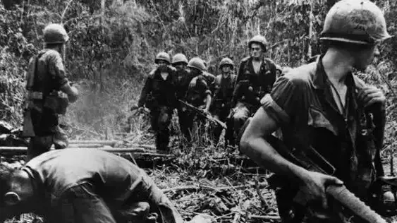 美对越战争耗费巨大的人力物力，却没得到预想效果，国内反战运动愈演愈烈