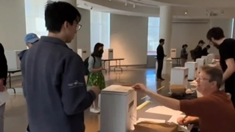 加拿大大选结果何时揭晓？