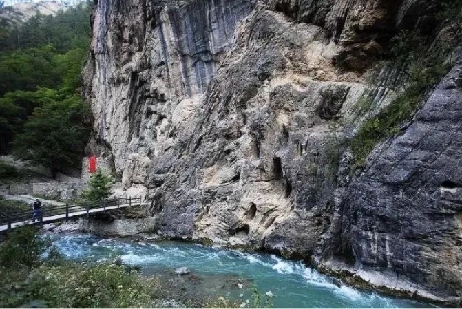 五一来甘南　线路都给你备好了