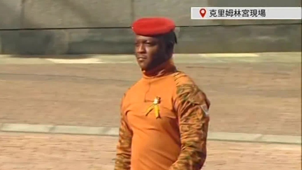 多国元首亮相克里姆林宫，这位领导人一身戎装很特别