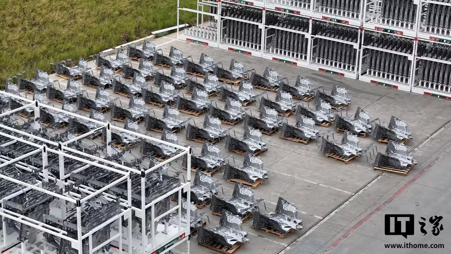 特斯拉Cybercab自动驾驶出租车明年量产,得州工厂开始囤积相关铸件