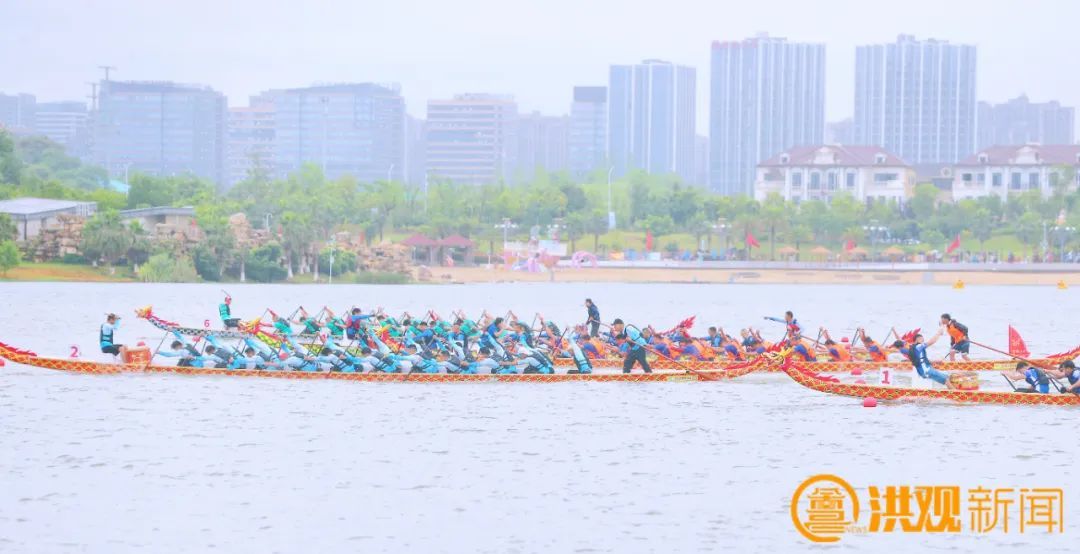 2024年中國(guó)南昌國(guó)際龍舟賽現(xiàn)場(chǎng)