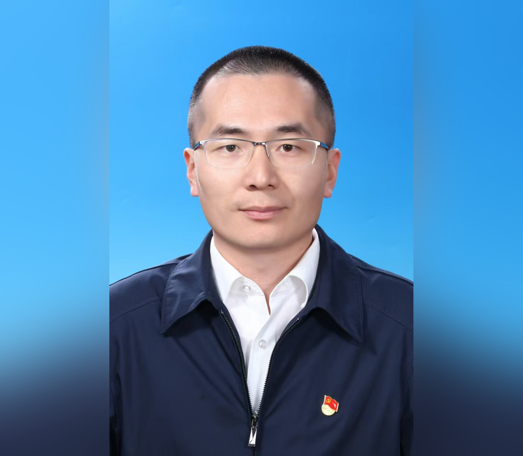 黃佐財