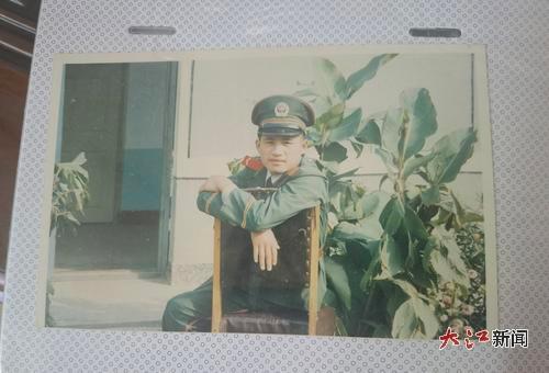 高武參軍時(shí)的老照片