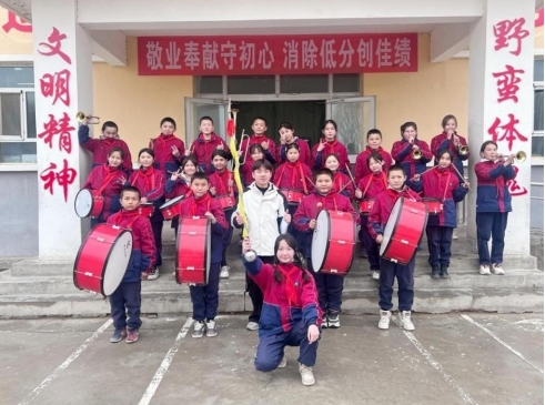 南昌師范學(xué)院西部計(jì)劃志愿者王俊文的邊疆教育紀(jì)實(shí)