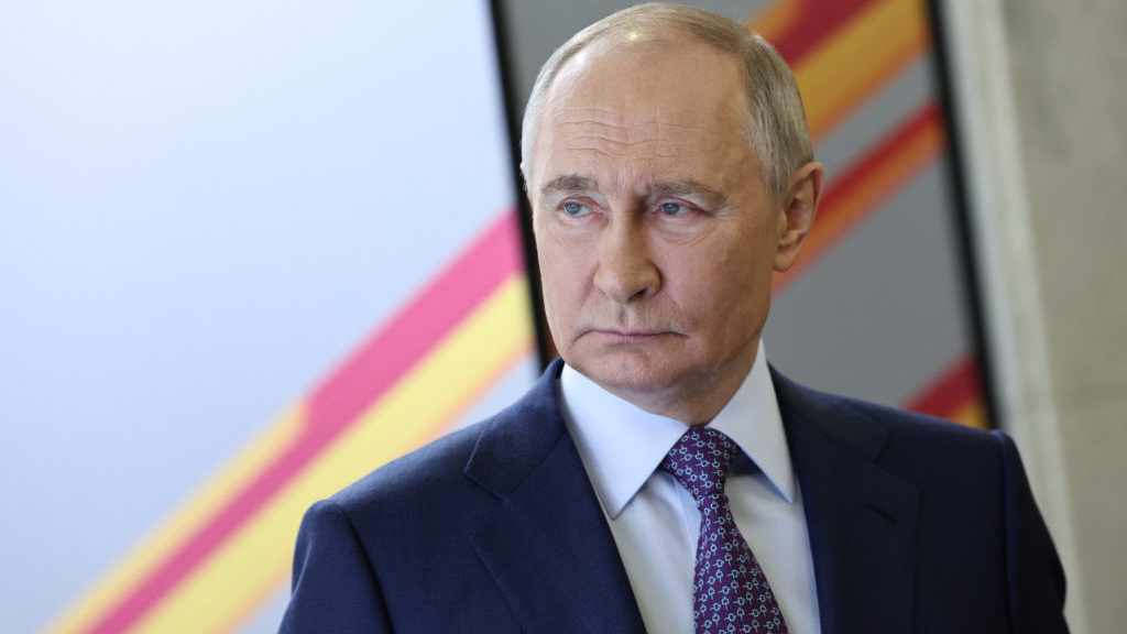 普京：俄中关系增强世界稳定性