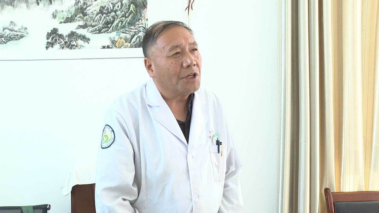 把脉问诊守护初心　看永昌老中医如何玩转传帮带新姿势