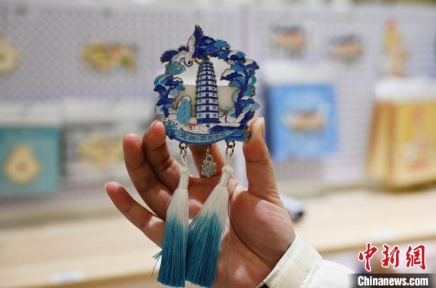 定州博物馆文创产品。　　曹立峰 摄