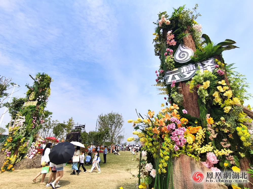 决战峡谷巅峰、听音乐赏非遗 2025王者荣耀电竞派对音乐节在孝感燃爆