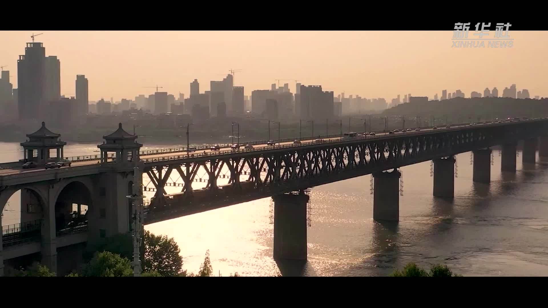 公益微视频|建设者的“这一刻”