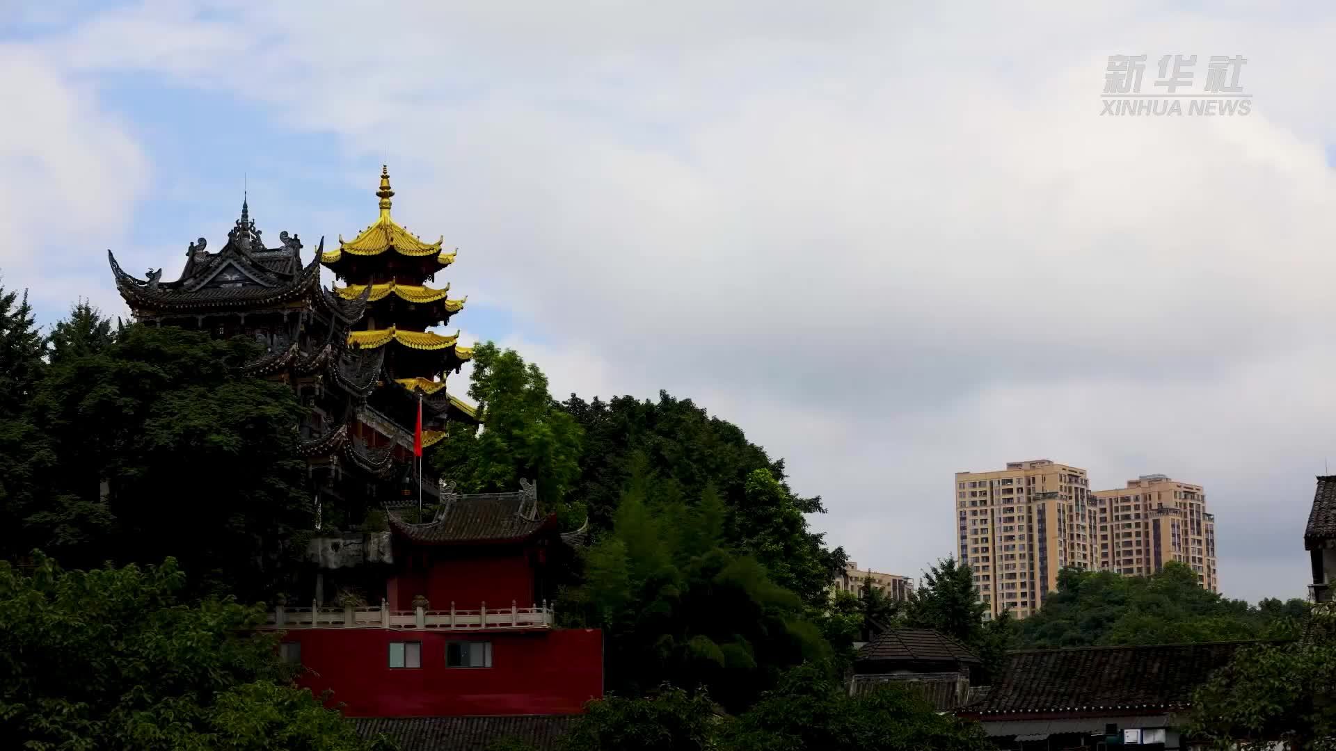 张海洋：我叫海洋 要“硬控”火场