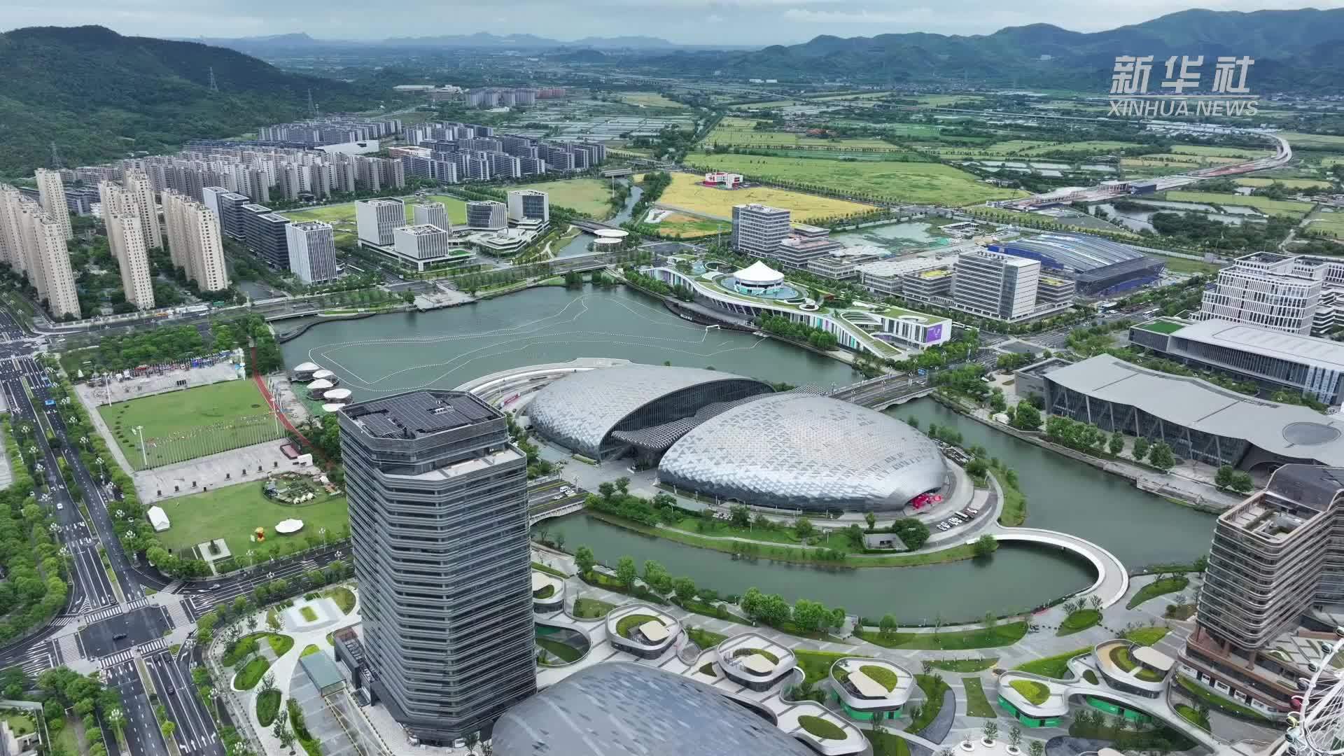 2025世界品牌莫干山大会｜黔南州对话湖州：资源互补 文旅互鉴